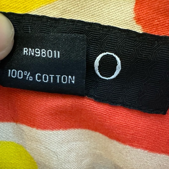 Akoo Effortless Woven Button Down Shirt macadamia print colorful short sleeve - Picture 8 of 11